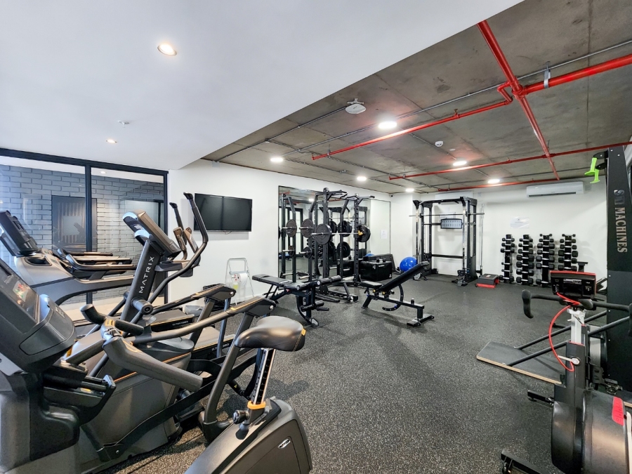 1 Bedroom Property for Sale in Sea Point Western Cape